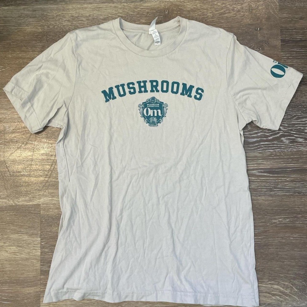 Om Mushroom Superfood Graphic Tee, Cream/Green, Men's Size L - Picture 1 of 2